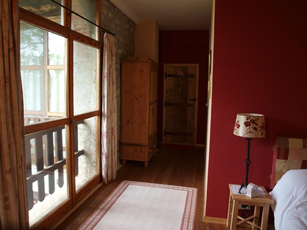 La Collina degli Scoiattoli Villa Cravanzana Esterno foto