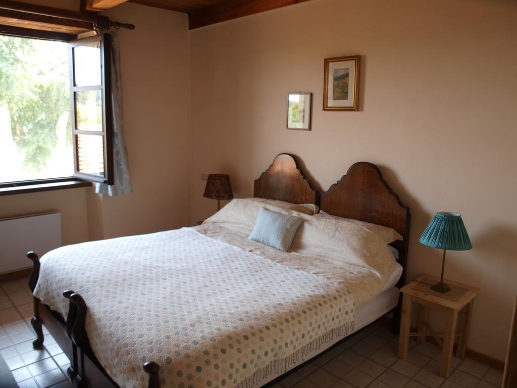 La Collina degli Scoiattoli Villa Cravanzana Esterno foto